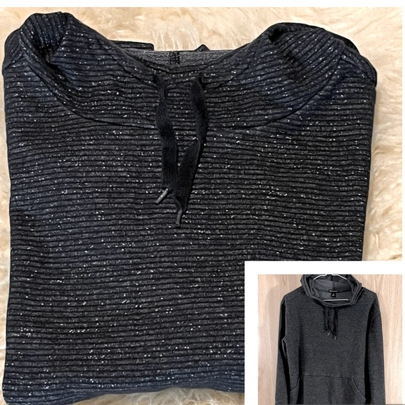 Champion Pullover Black/ Gray Hoodie Sweatshirt - Picture 1 of 5